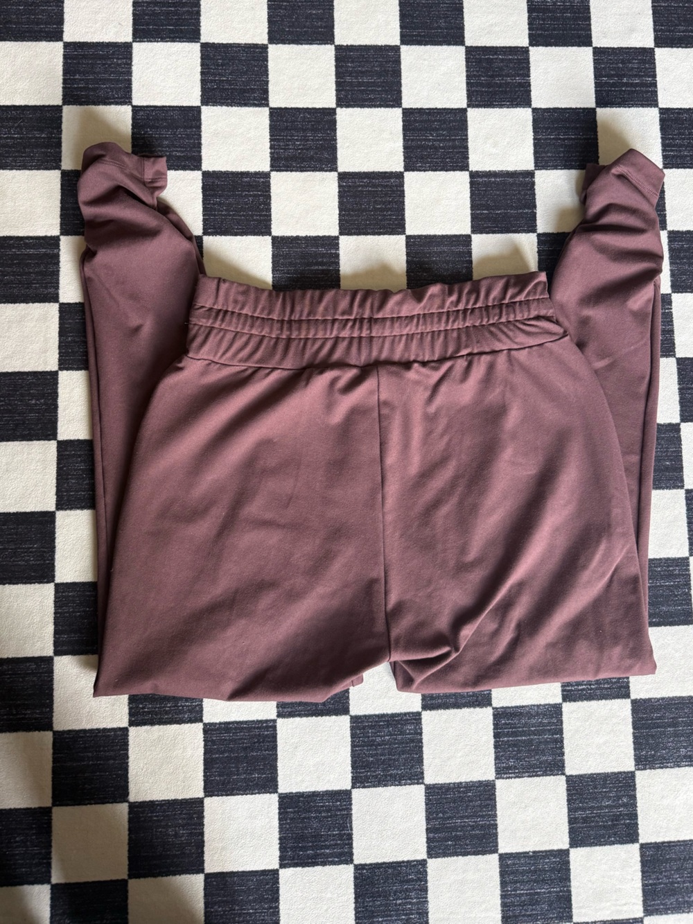 Gymshark like new joggers (M) - Picture 4 of 9